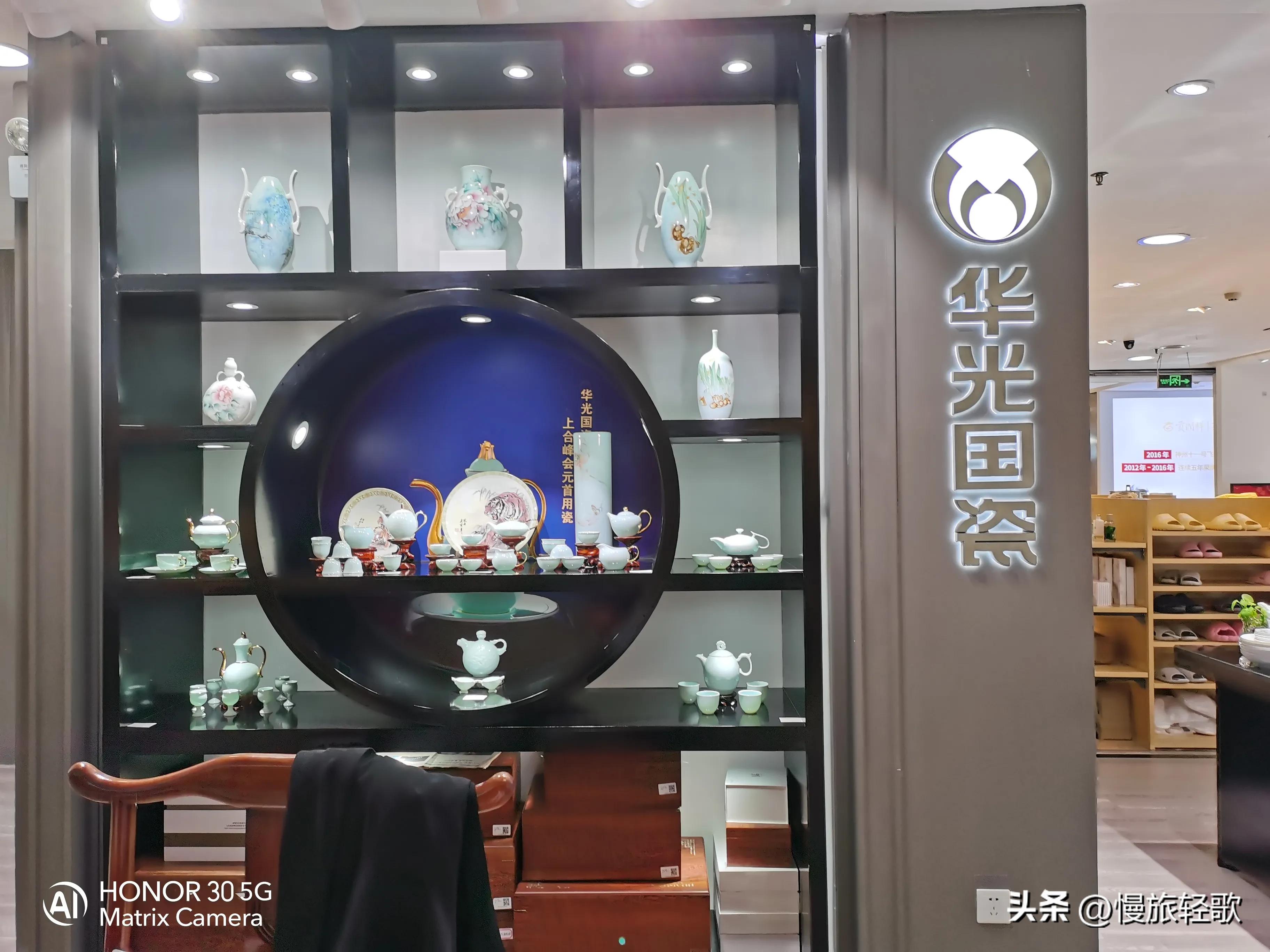 三亚购物必去的人气夏日商场,三亚夏日百货美发店