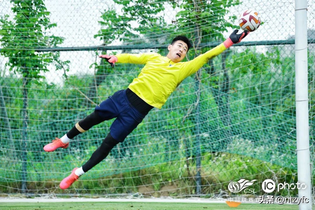 赛前|每一个从心头划过的坚定信念，都会成为我们奋斗的标记！