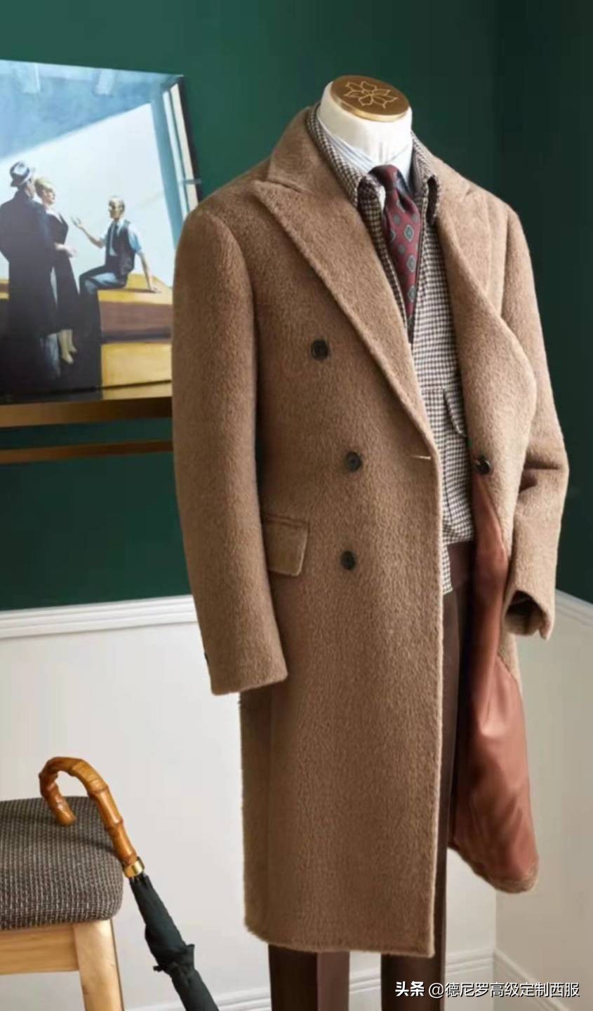 羊毛大衣的面料讲解,如何从面料上看出纯羊毛大衣
