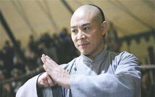 长津湖之水门桥被美军飞机扫射,徐克拍长津湖水门桥