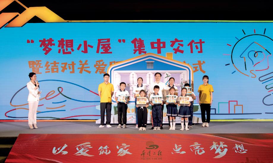 鎿樼敾鏂拌摑鍥惧紑鍚柊寰佺▼鍥剧敾,鏂版椂浠ｆ摌鐢绘柊钃濆浘