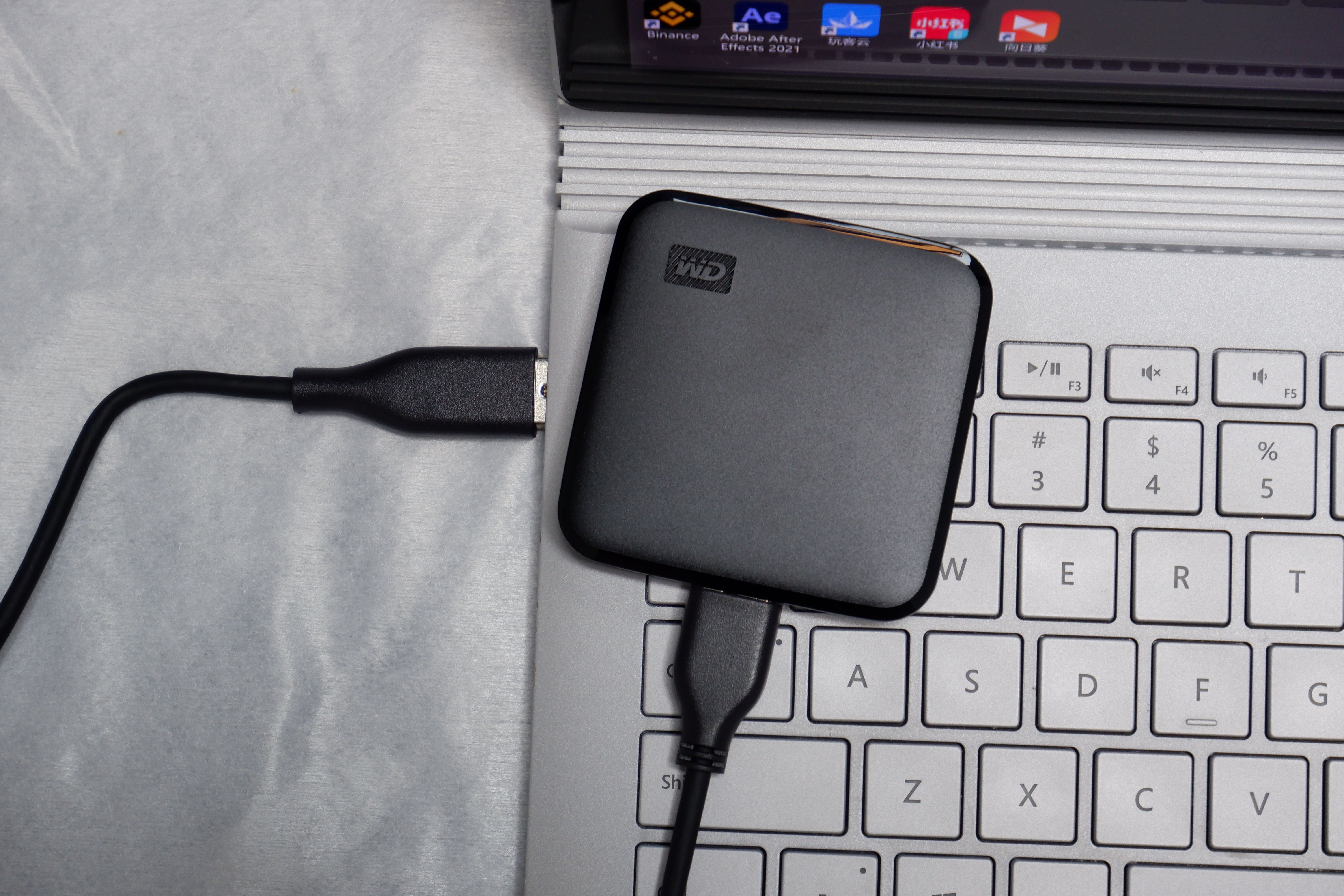 西数elementsse固态,西数wdelements移动硬盘5t