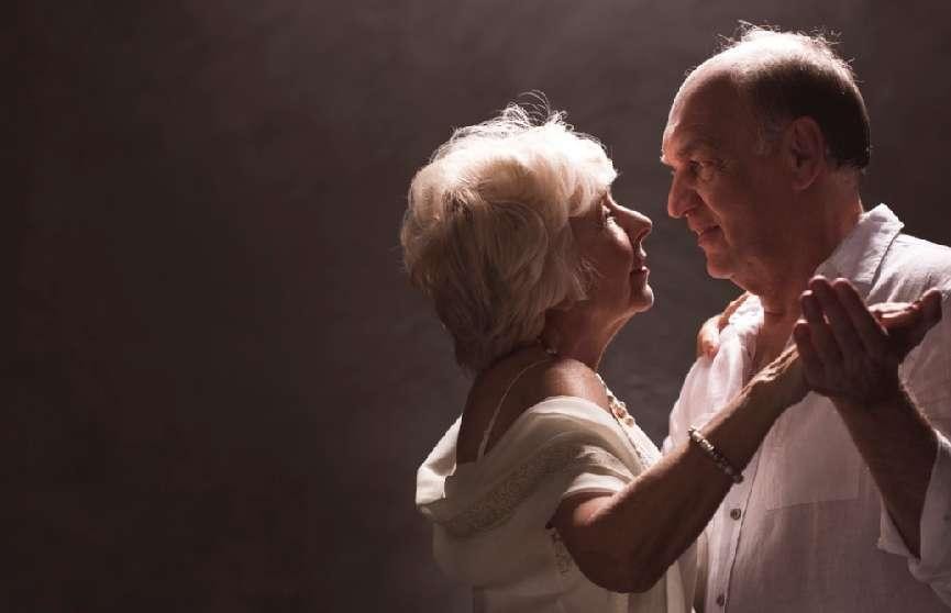 绝经期可以有*生活性**吗？夫妻之间要注意这些问题