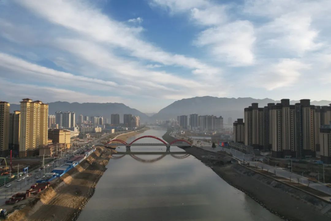 成县，蝶变中的幸福城