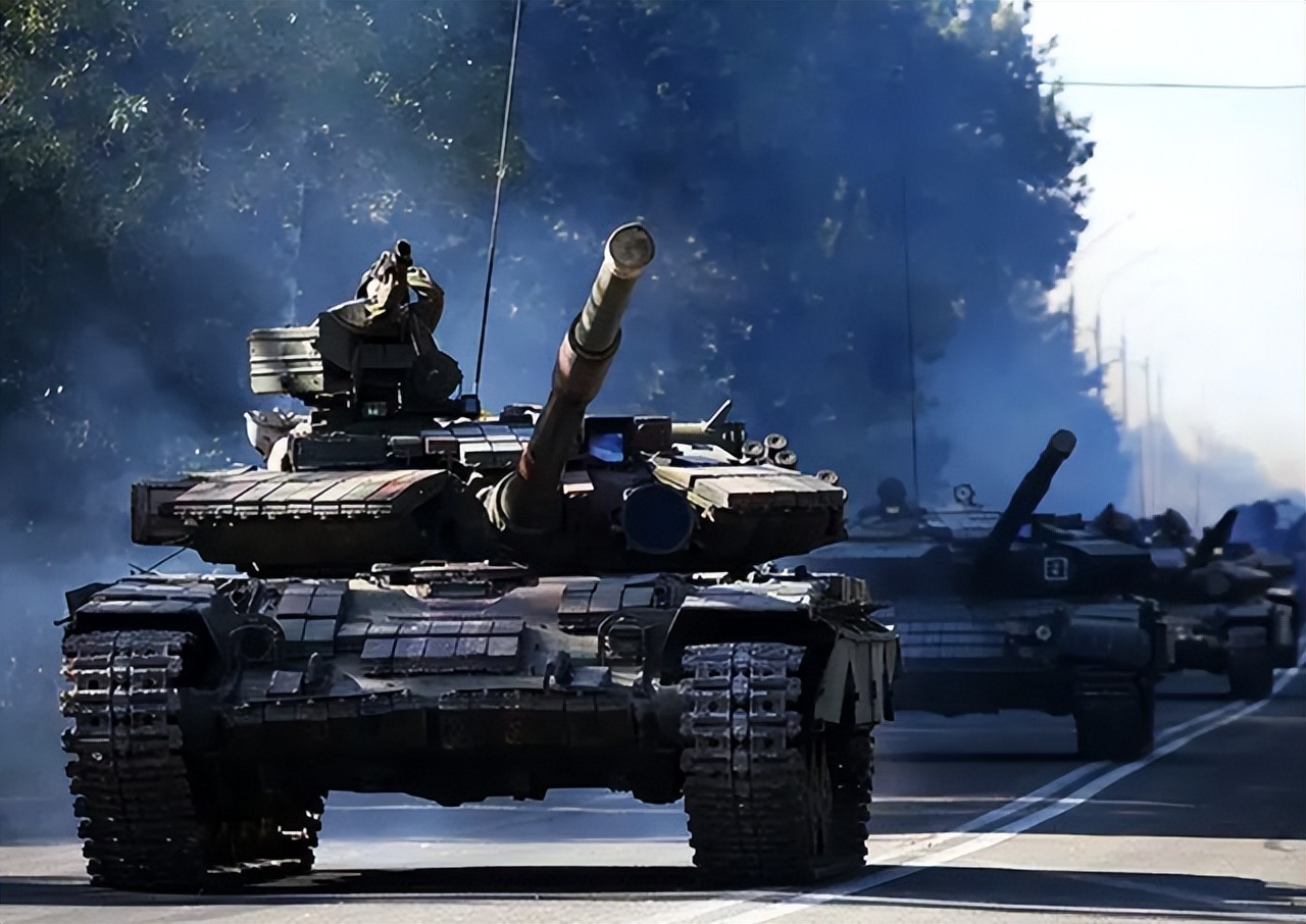 波兰二战后为什么靠近苏联,二战时期波兰为什么被苏联打