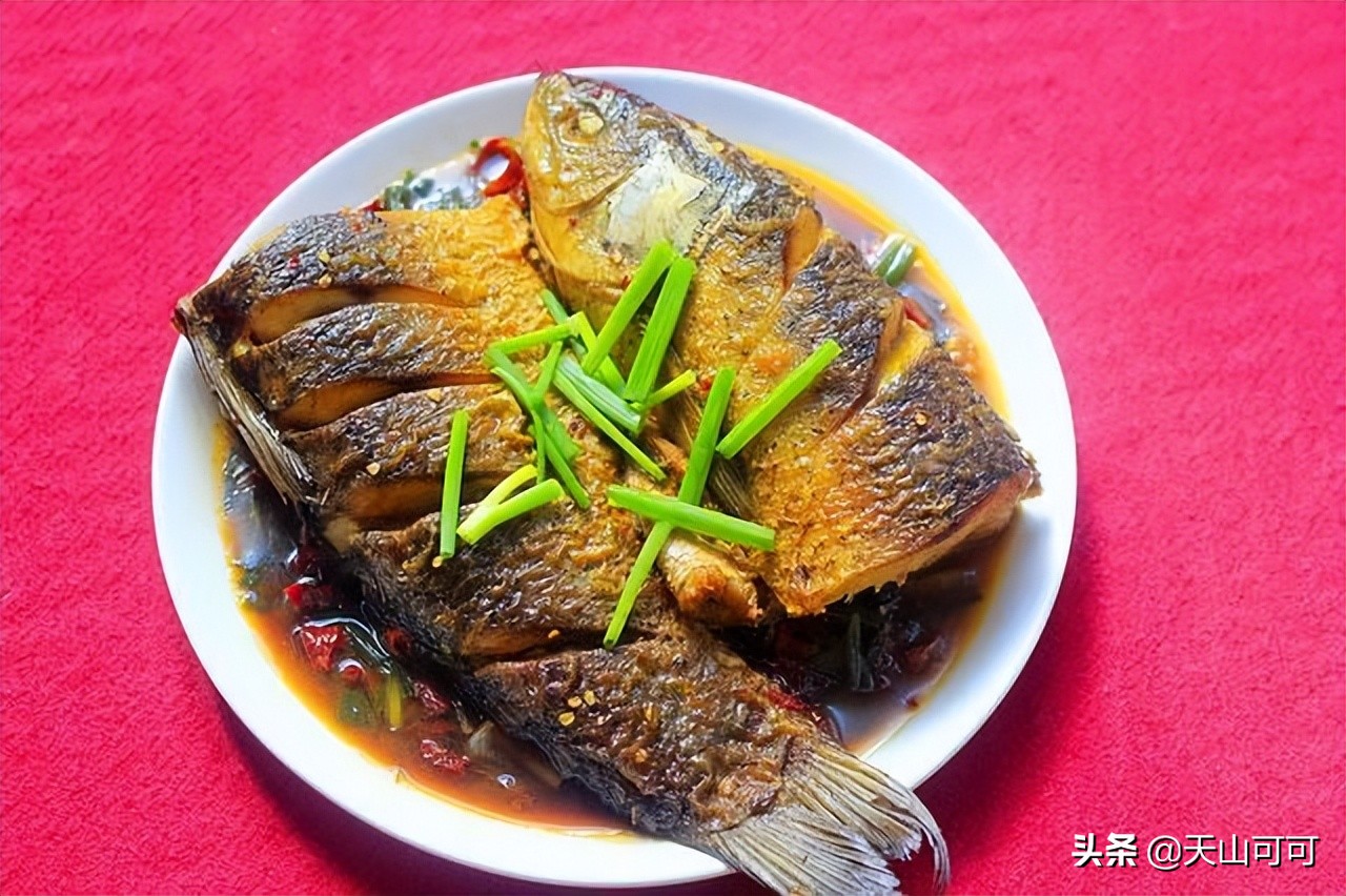 伏天什么淡水鱼好吃,三伏天鱼适合怎么烹饪