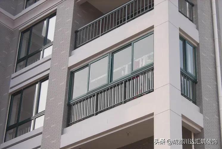 断桥铝门窗系统窗跟普通窗的区别,购买系统门窗要看哪些参数