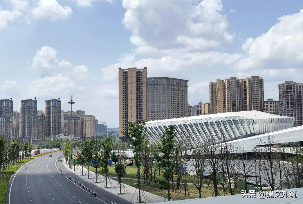 重庆龙兴足球场文旅,重庆龙兴足球场设计方