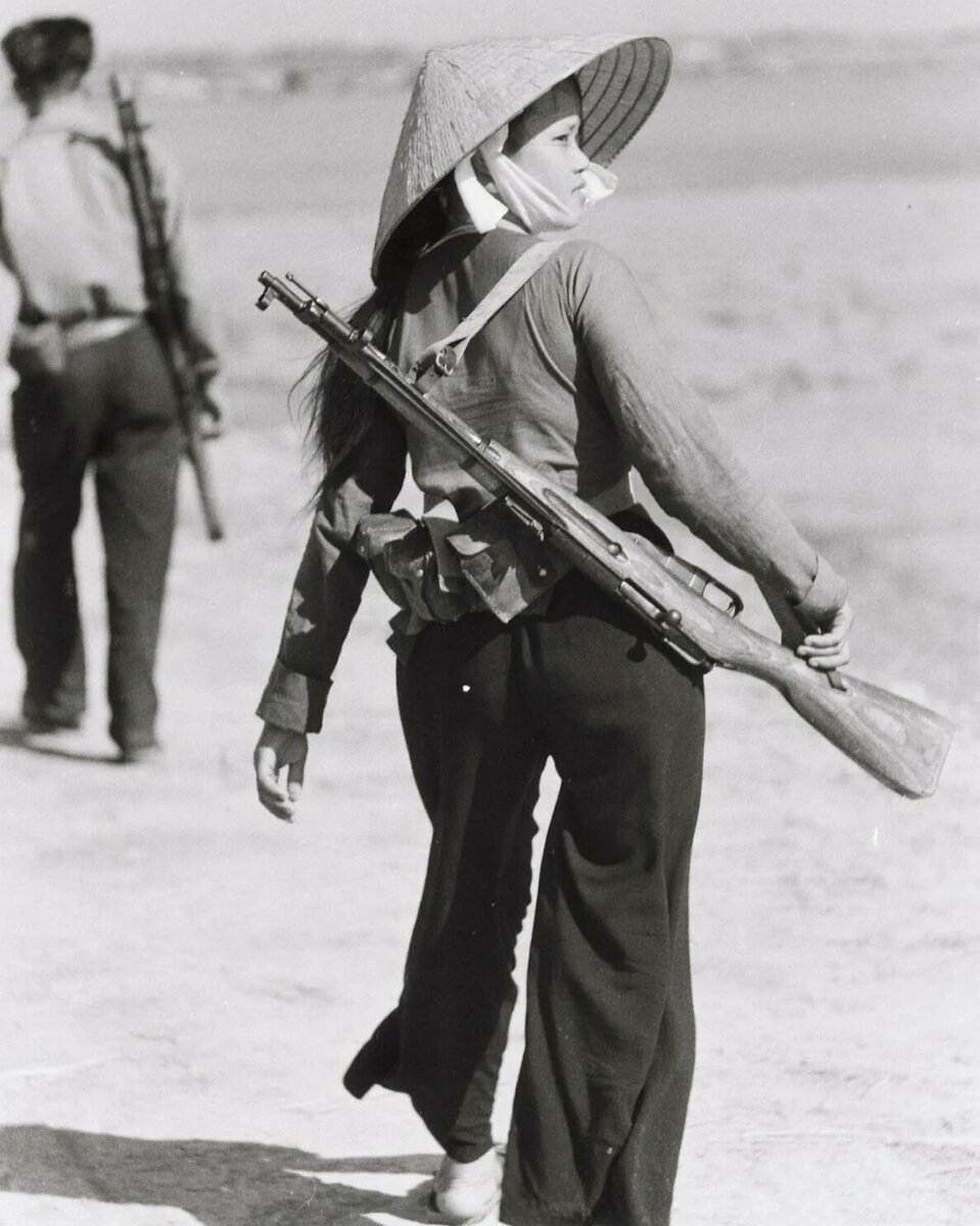 越战10年女兵的全部照片,越战越南女兵真实照片