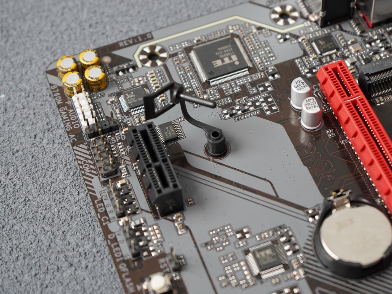 技嘉b760maoruselited5推荐机箱,技嘉b760mgamingacd5wifi测评