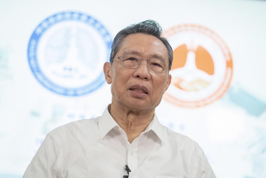 慢阻肺患者秋冬季需预防急性发作,对慢阻肺最好的中成药