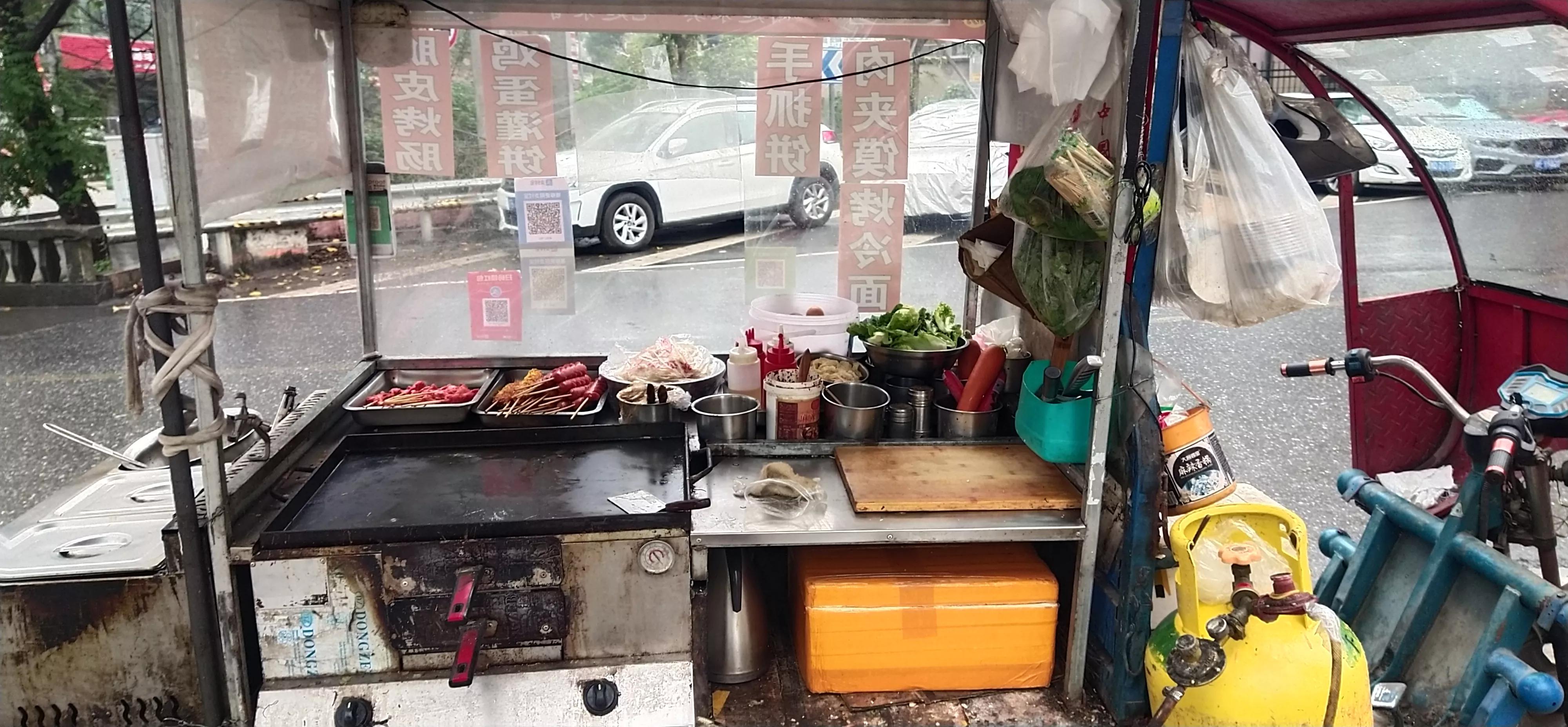 摆地摊月入5万的诀窍,摆地摊月入上万的方法