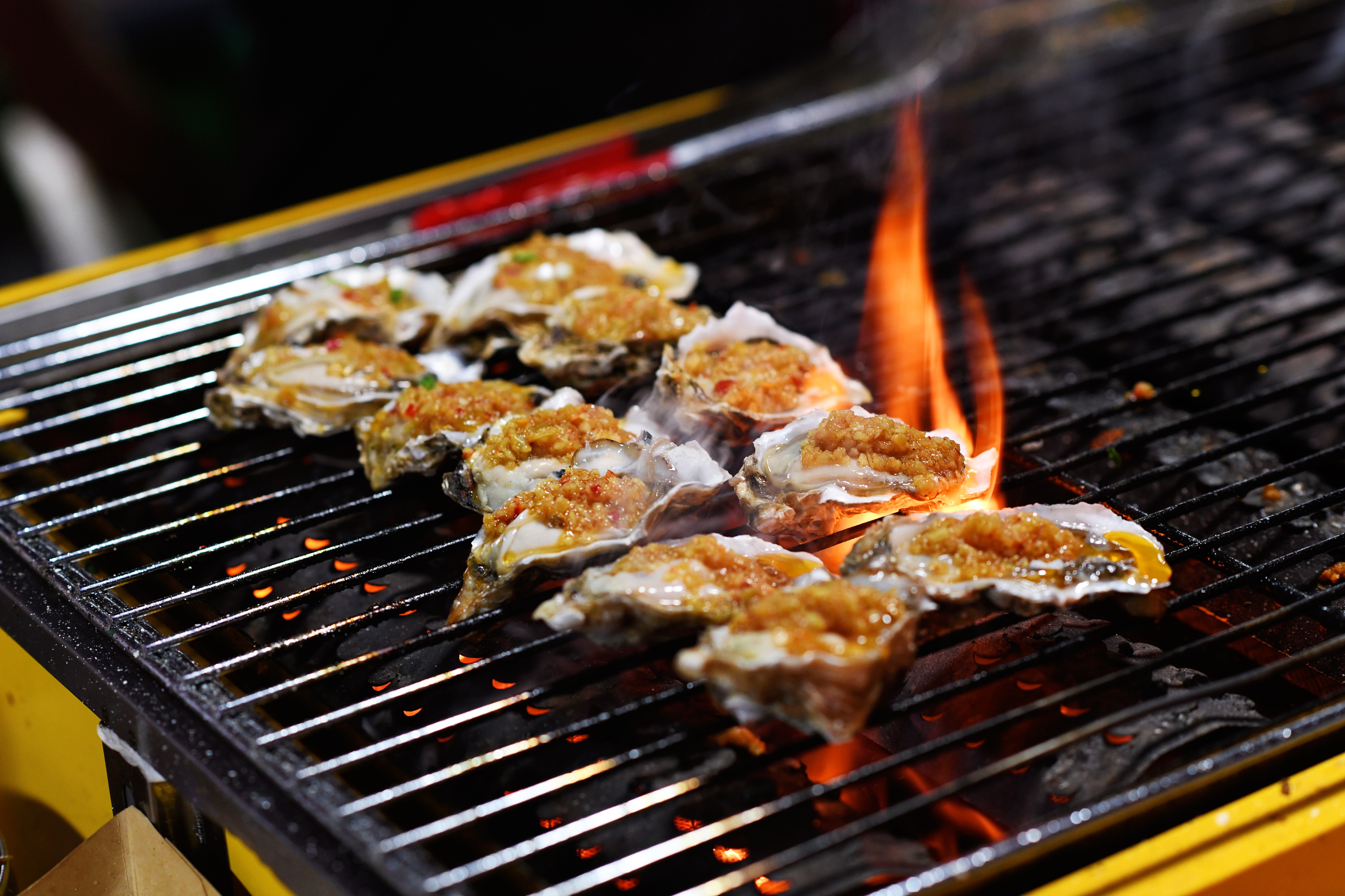 民心佳园夜市最火的是谁,最新的民心佳园夜市