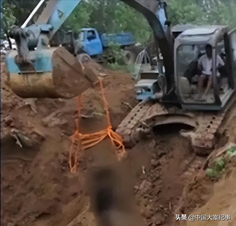 烟锁殡仪馆今日说法完整版,烟锁殡仪馆案