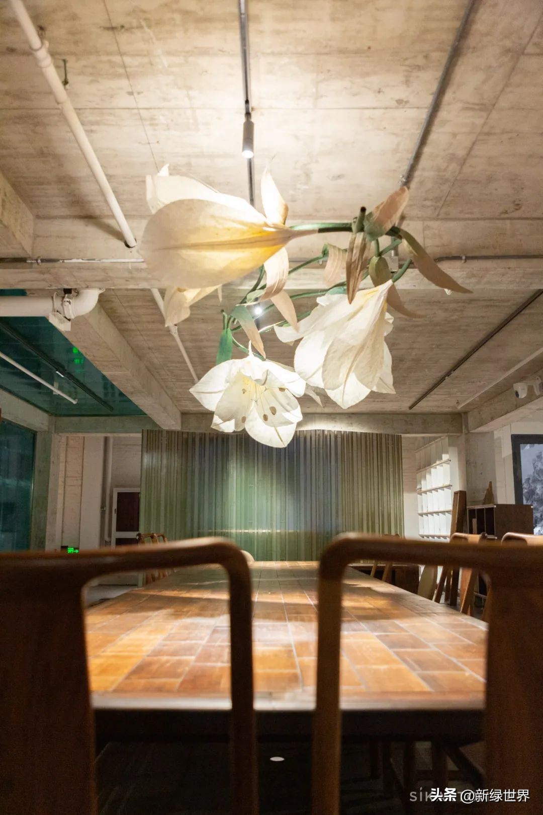 纸艺作品绘画,千变万化的纸艺术作品