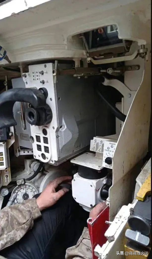 俄罗斯扔下了多少物资,俄t90m坦克被缴获