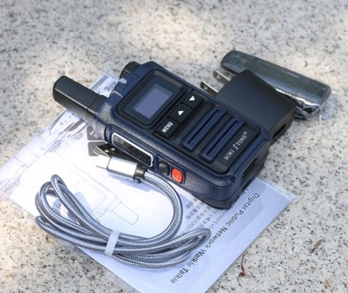 堡利斯通与森海克斯对讲机哪个好,堡利斯通BO8对讲机使用说明书