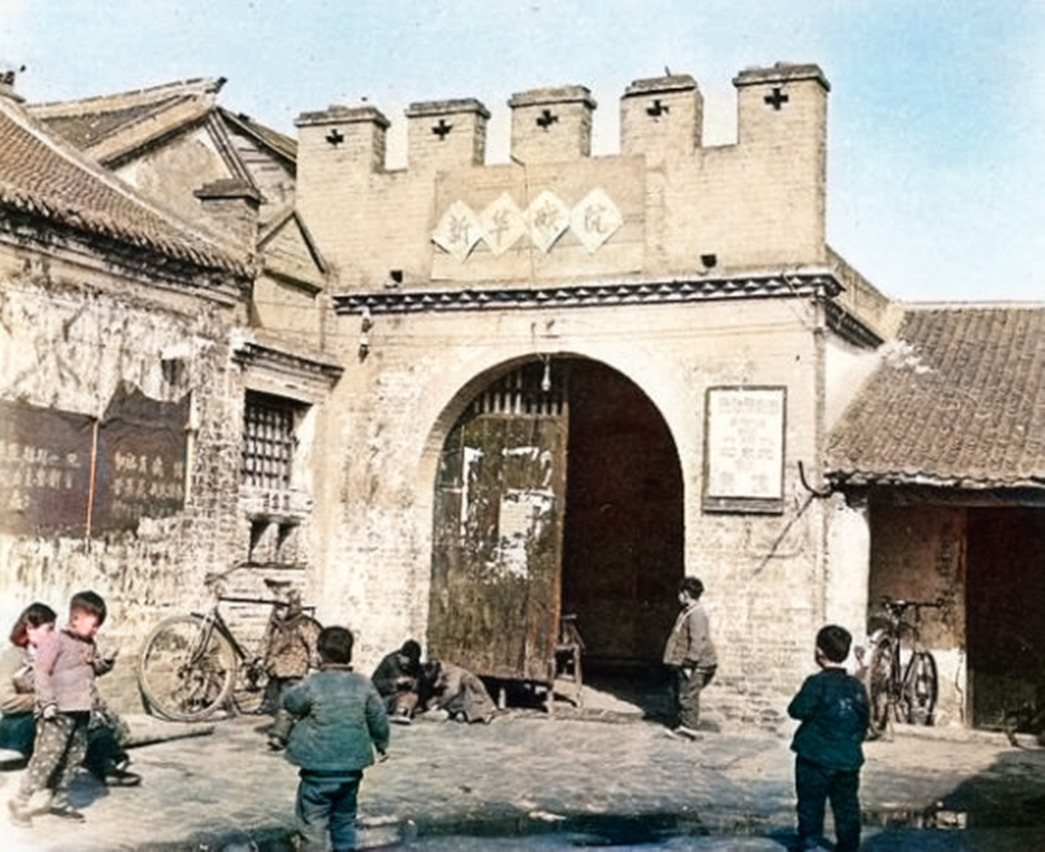 1980年代的河南焦作，回不去的记忆，老服务楼的灌汤包子人间美味