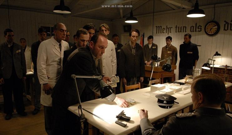 二战期间德国搜刮财宝,二战前德国为什么欠那么多钱