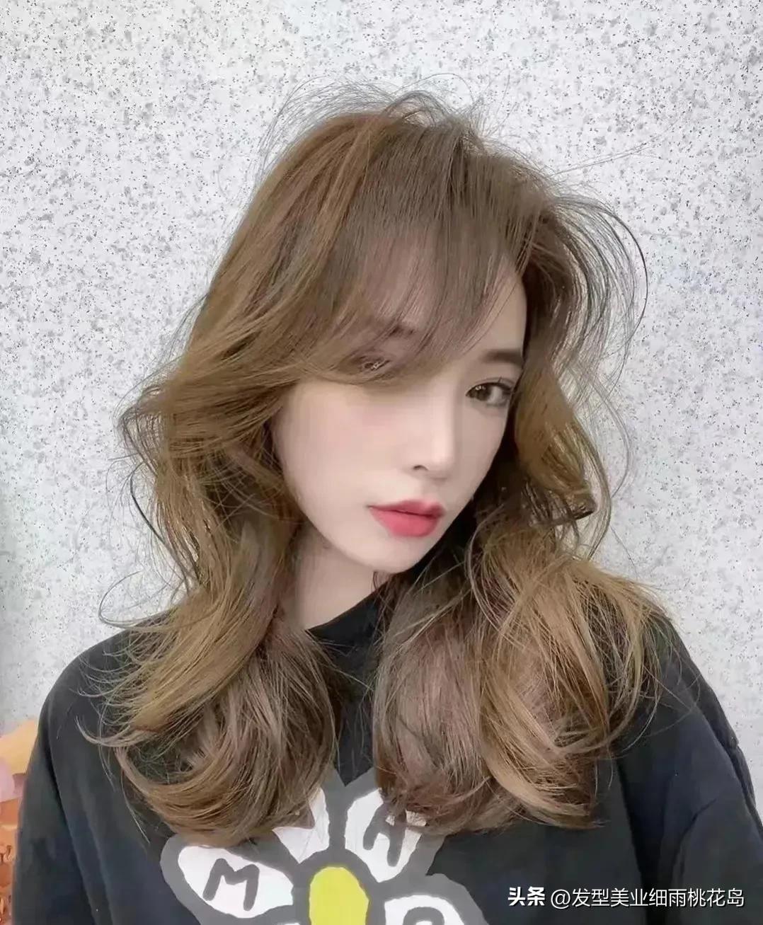 高颜值伴手礼,高颜值女老赖否认从事不良职业