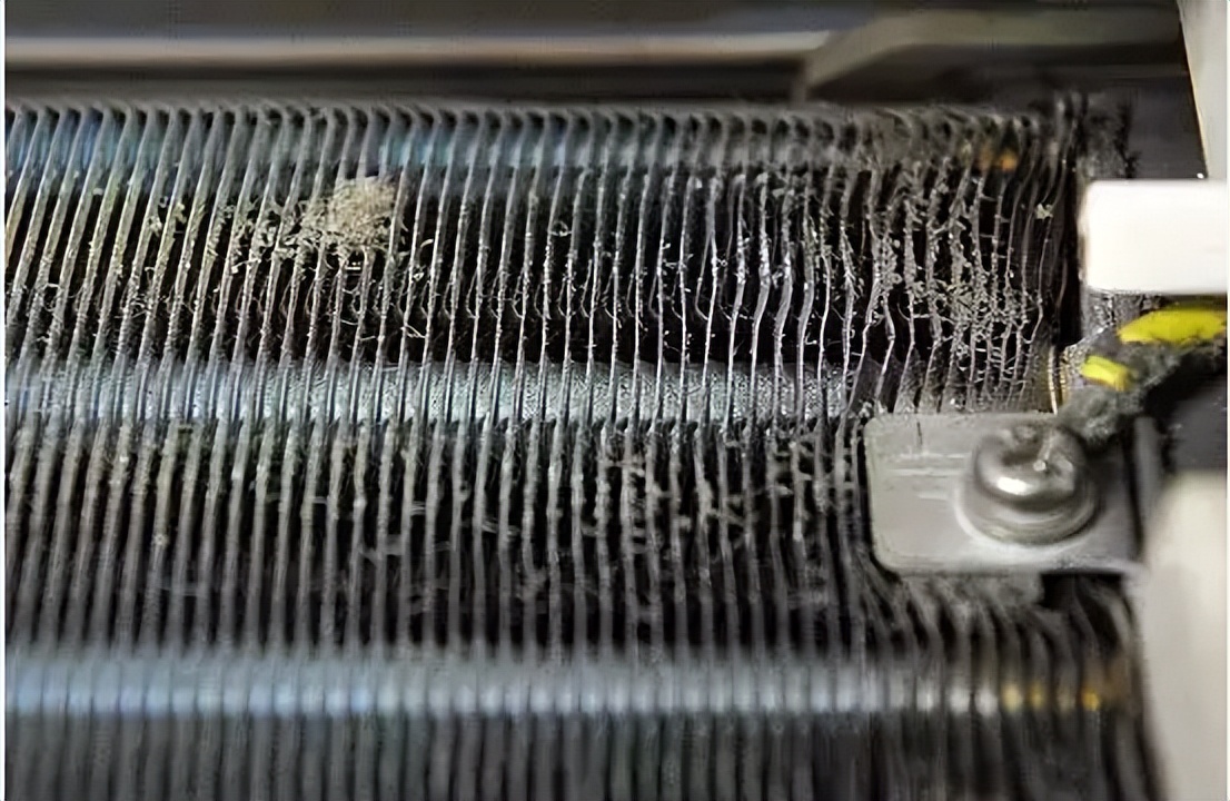 冬天晚上吹空调口干舌燥怎么办,车里开空调口干舌燥怎么办