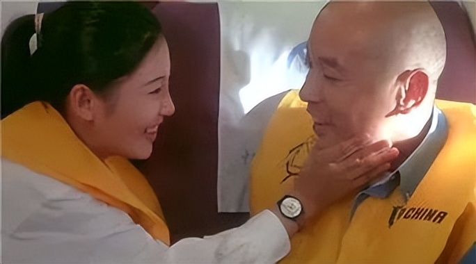 王心凌与焦恩俊pk青岛话,王心凌吻戏经典视频片段