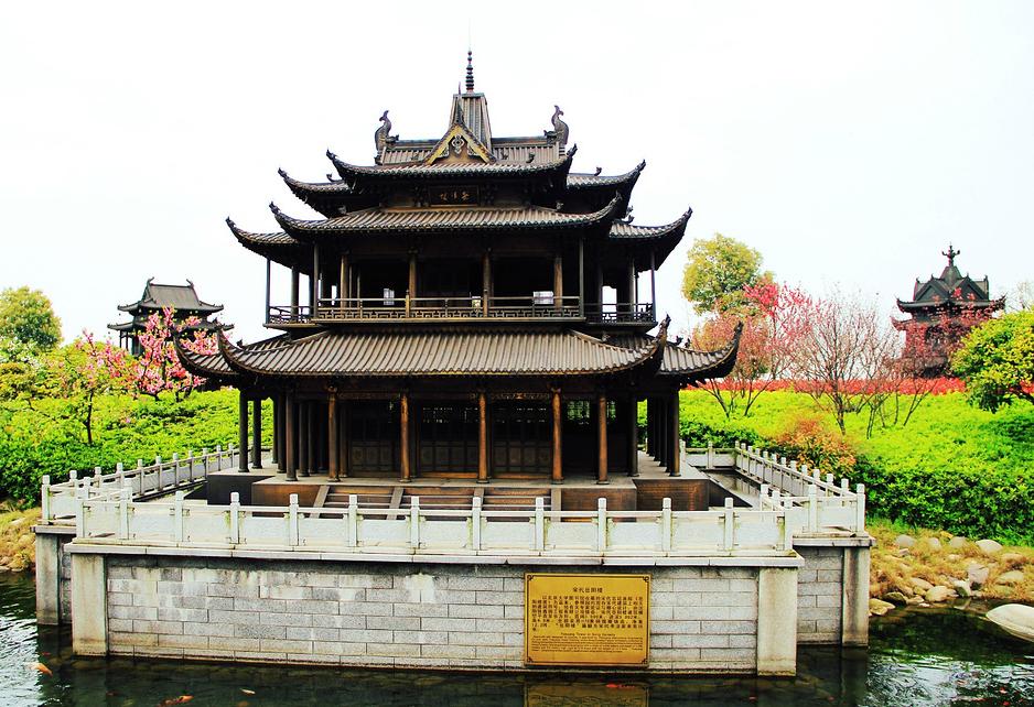 岳阳楼是江南三大名楼之一在哪里,中国四大古楼岳阳楼航拍