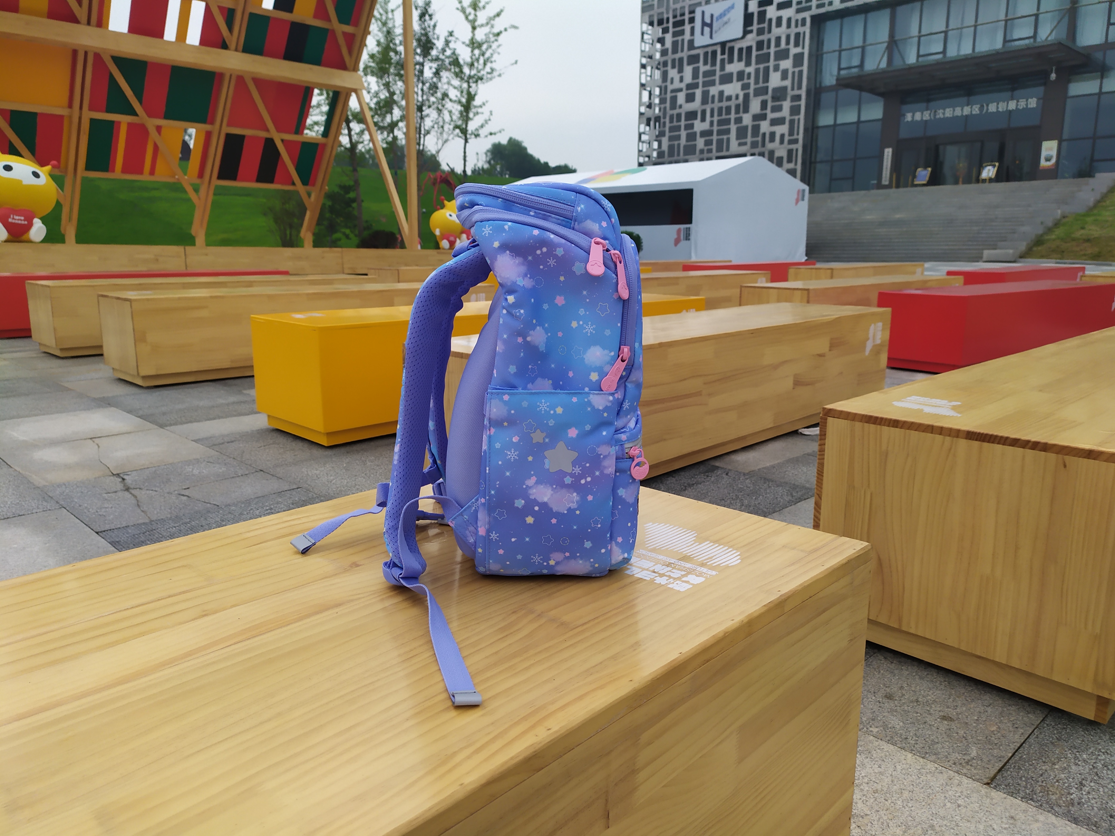 儿童减负护脊书包推荐,孩子护脊书包推荐