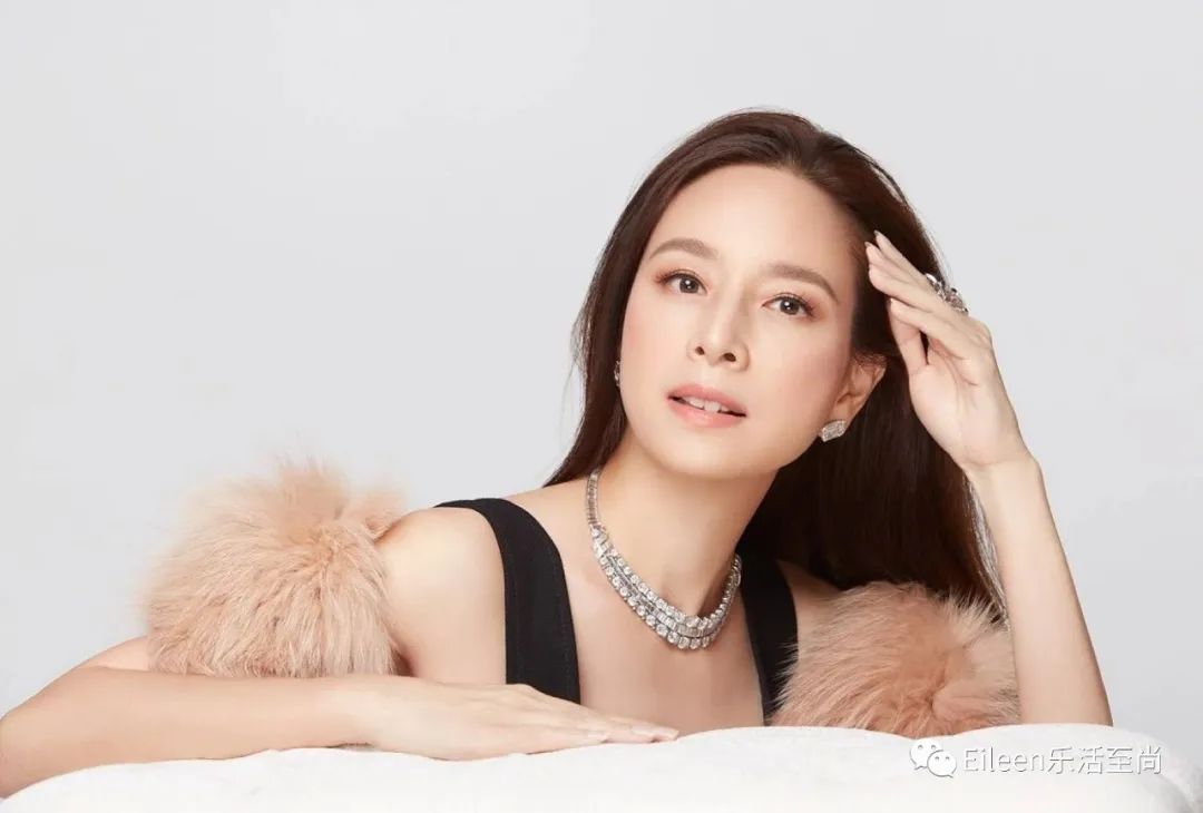 泰王又看上她？美过王后的富五代大小姐到底什么背景？