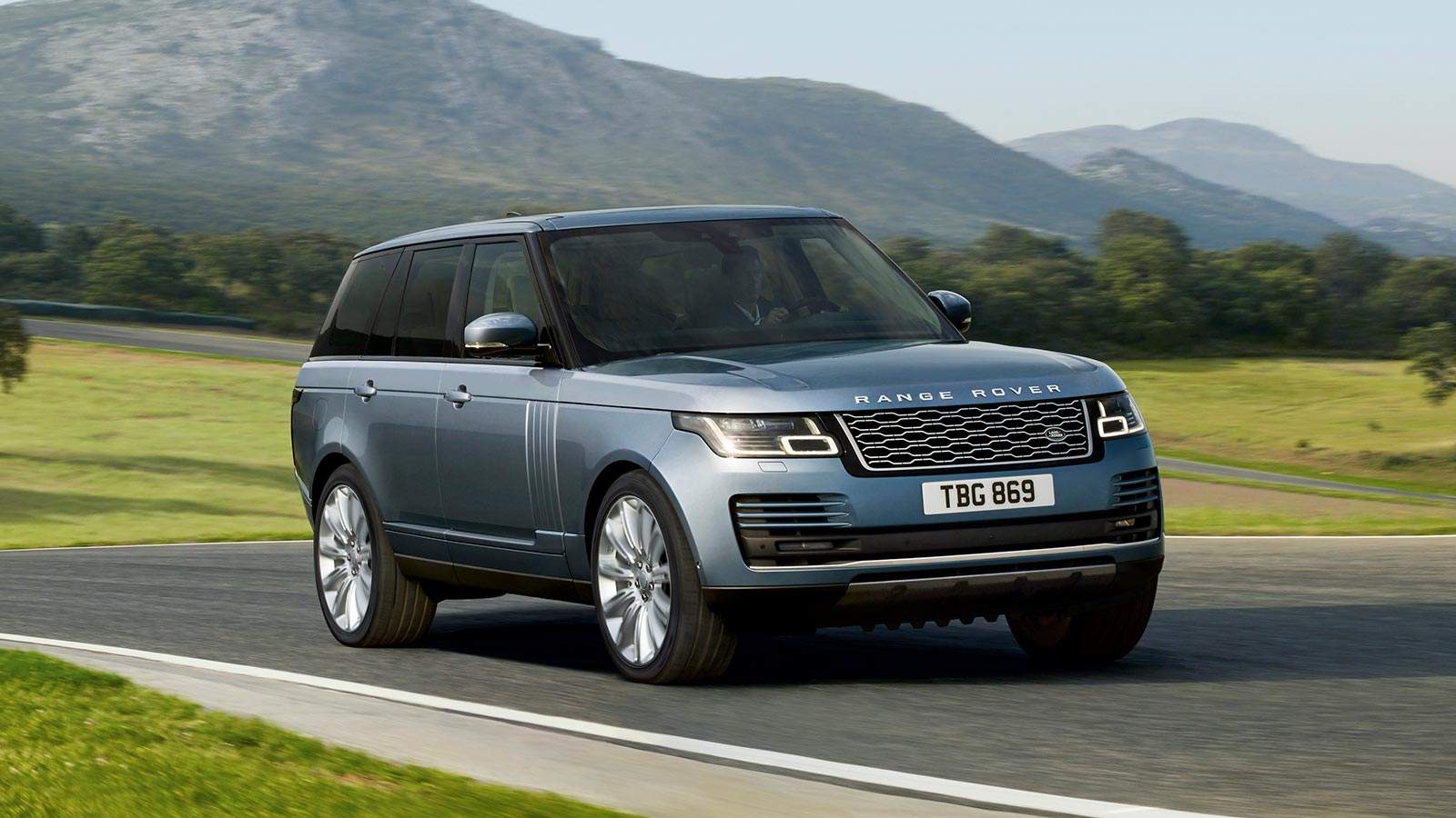 备受国人追捧的4款“伪豪车”，国外销量低迷，国内争相购买