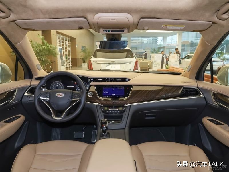 xt6凯迪拉克下来多少钱,凯迪拉克xt6有7座吗入门款成交价