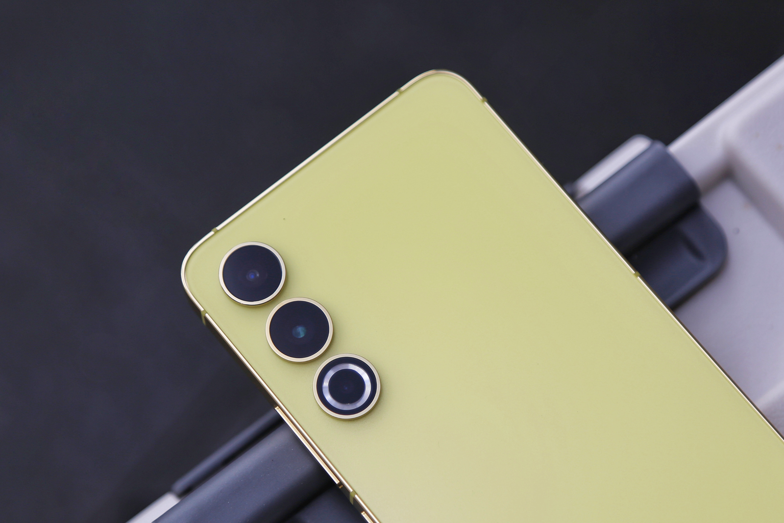 聊聊你的魅族20系列使用感受,魅族20使用后总结4个优点3个缺点