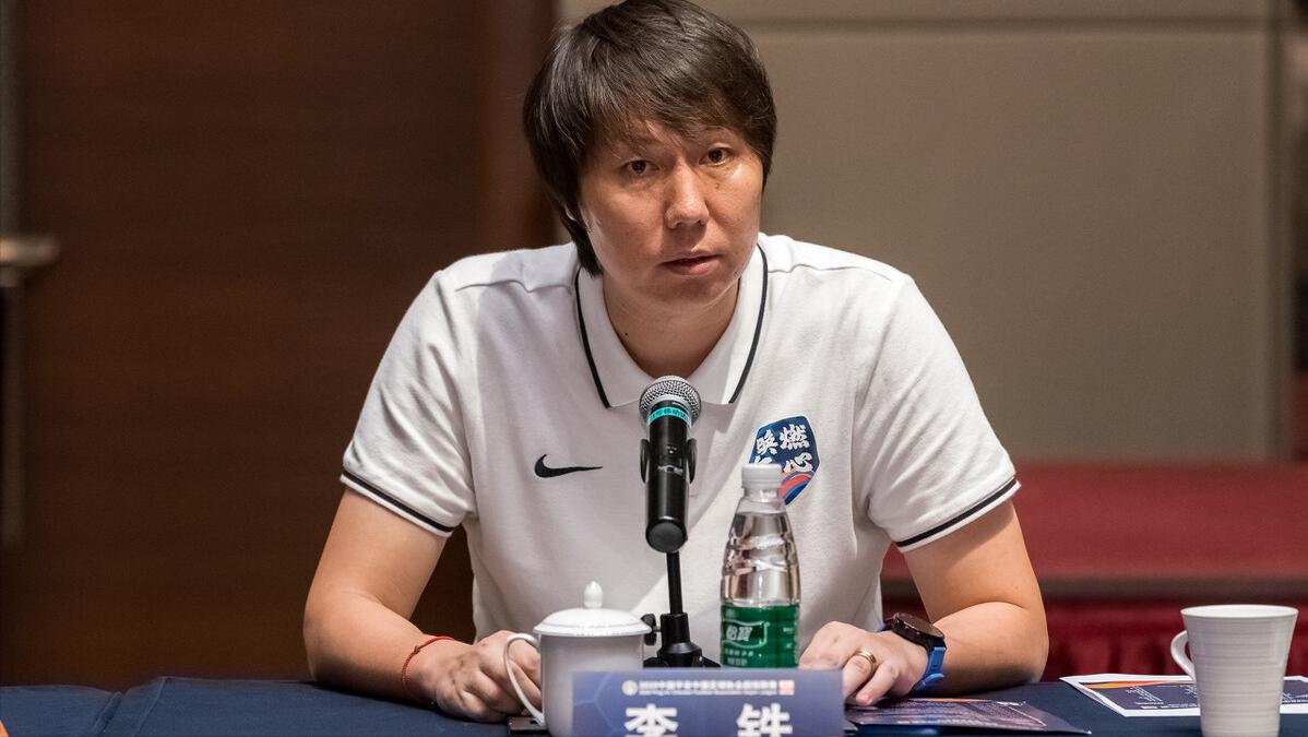 李铁案为何历经一年才进行一审,李铁案落下帷幕