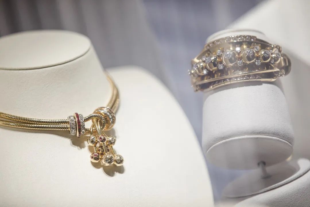 梵克雅宝时间魅力系列,梵克雅宝寻找独一无二的光芒