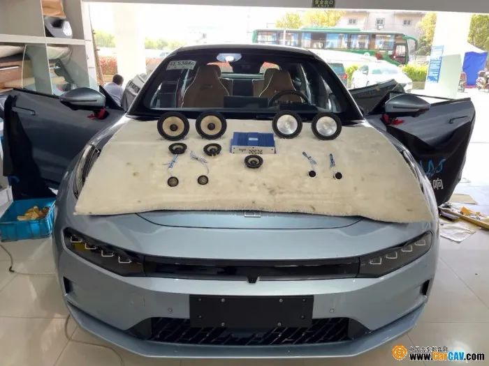 极氪001喇叭布置,极氪001低配原车几个声道