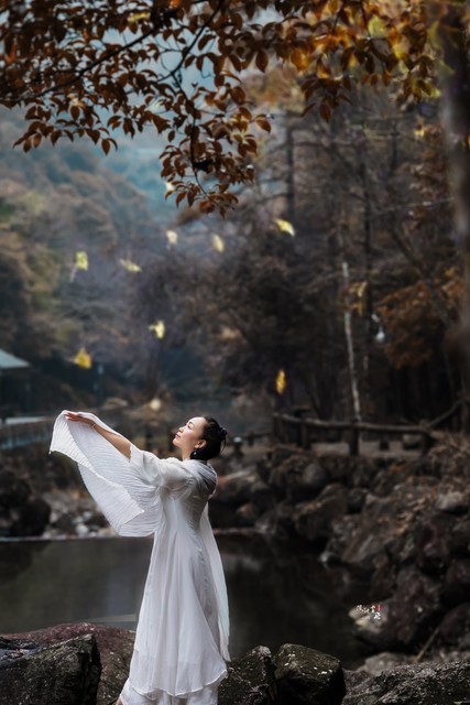 一个女人富养自己要做的五件事,真正富养自己的女人是什么样子的