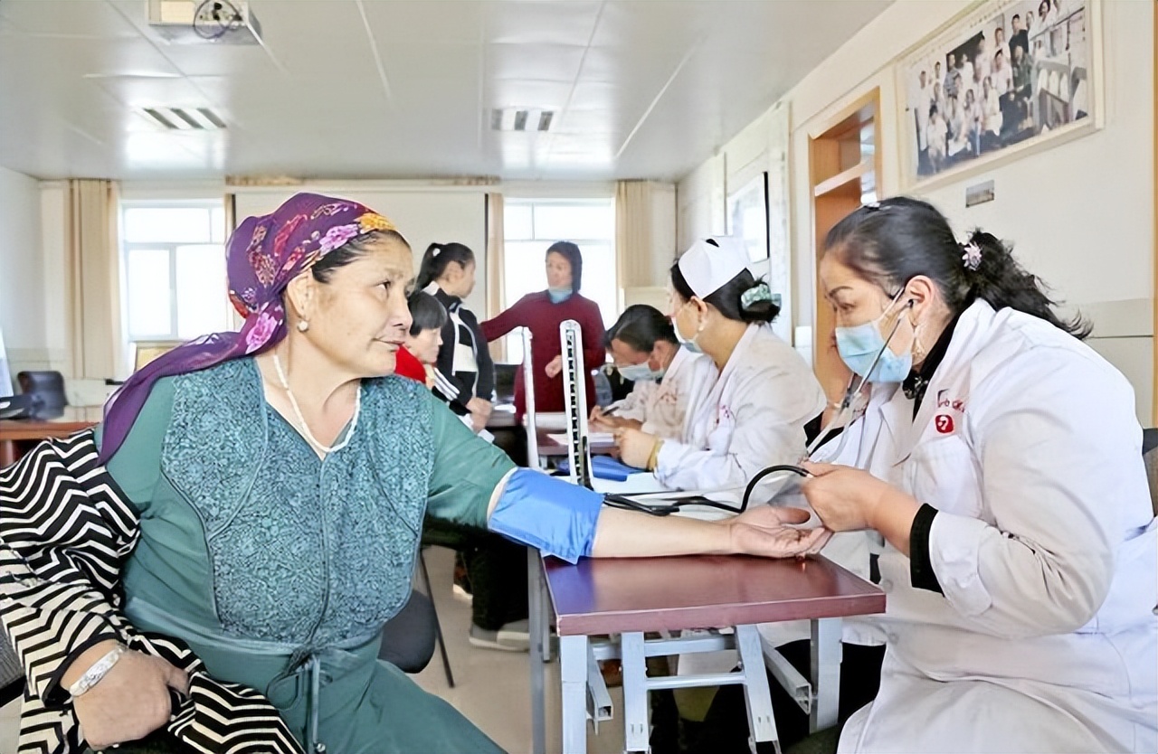 女护士处理男患者隐私部位，会感觉尴尬吗？不妨听听过来人怎么讲