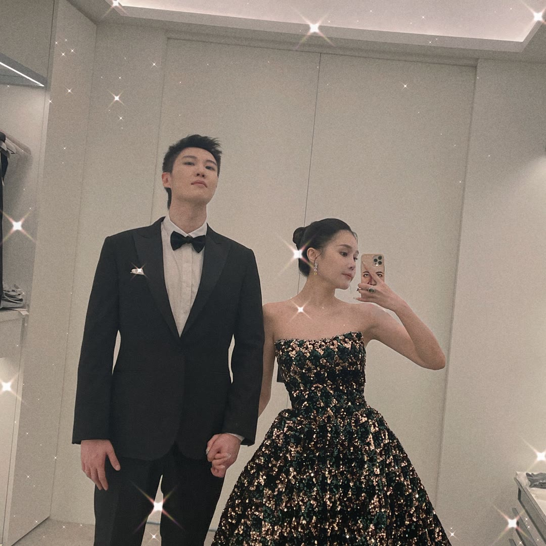 赵本山女儿球球中式婚纱美照曝光,赵本山女儿婚纱美照曝光