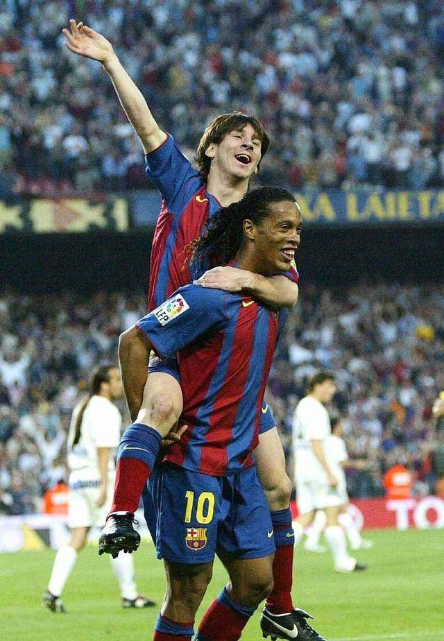 世界足坛球星照片,世界足坛十大经典照片