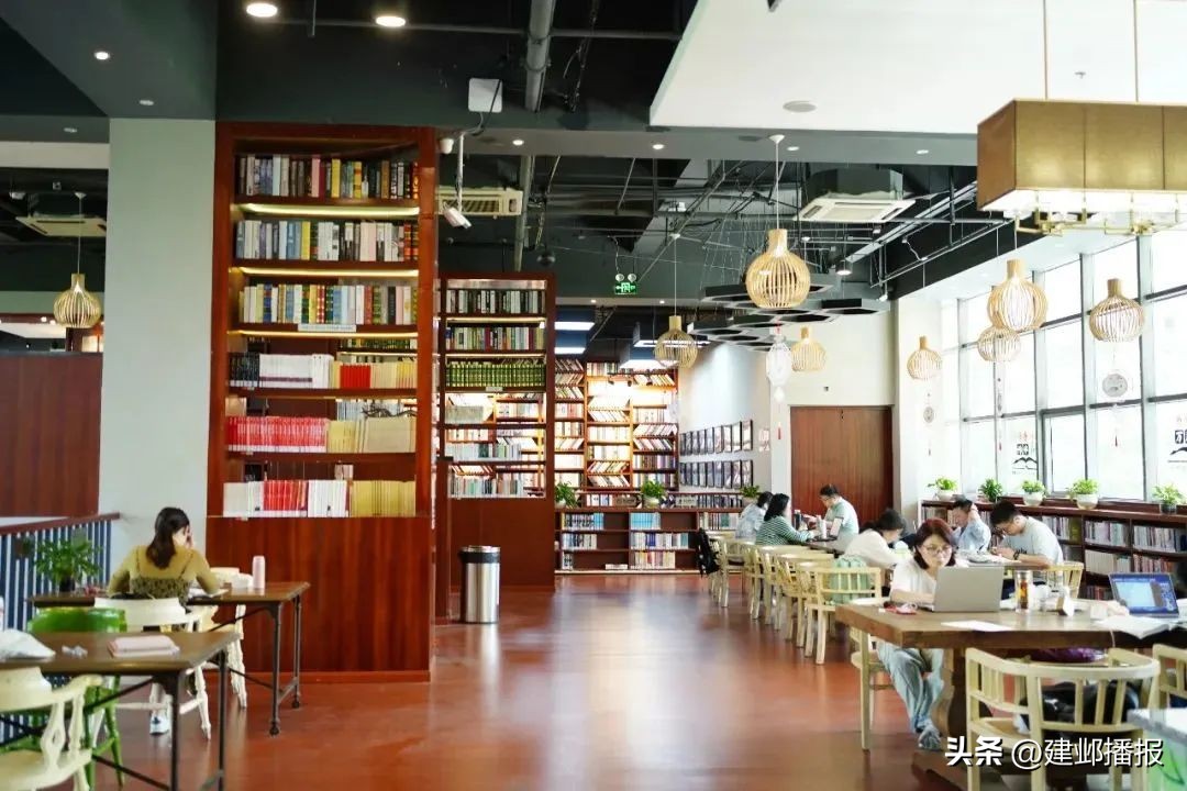 毕业季来环游嘉年华,毕业季到新的学校