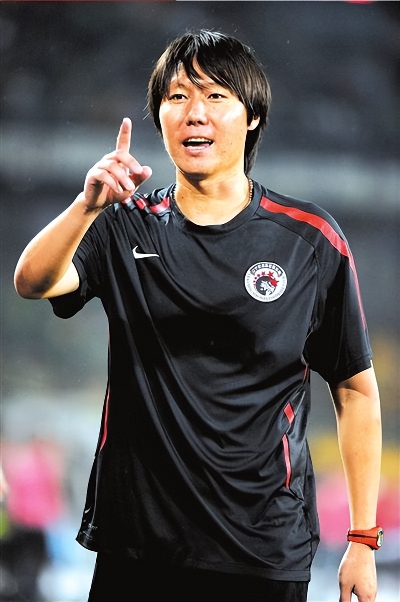 不蒸包子争口气,董路分析李铁