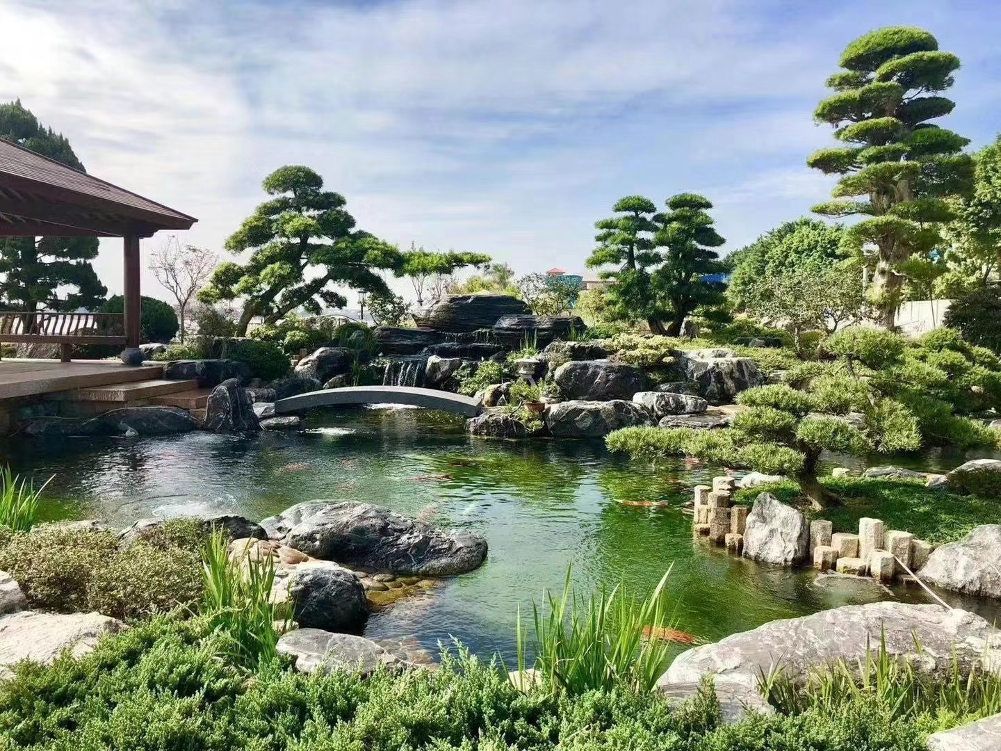 泰山石假山怎么样,千层石假山石多少钱一吨