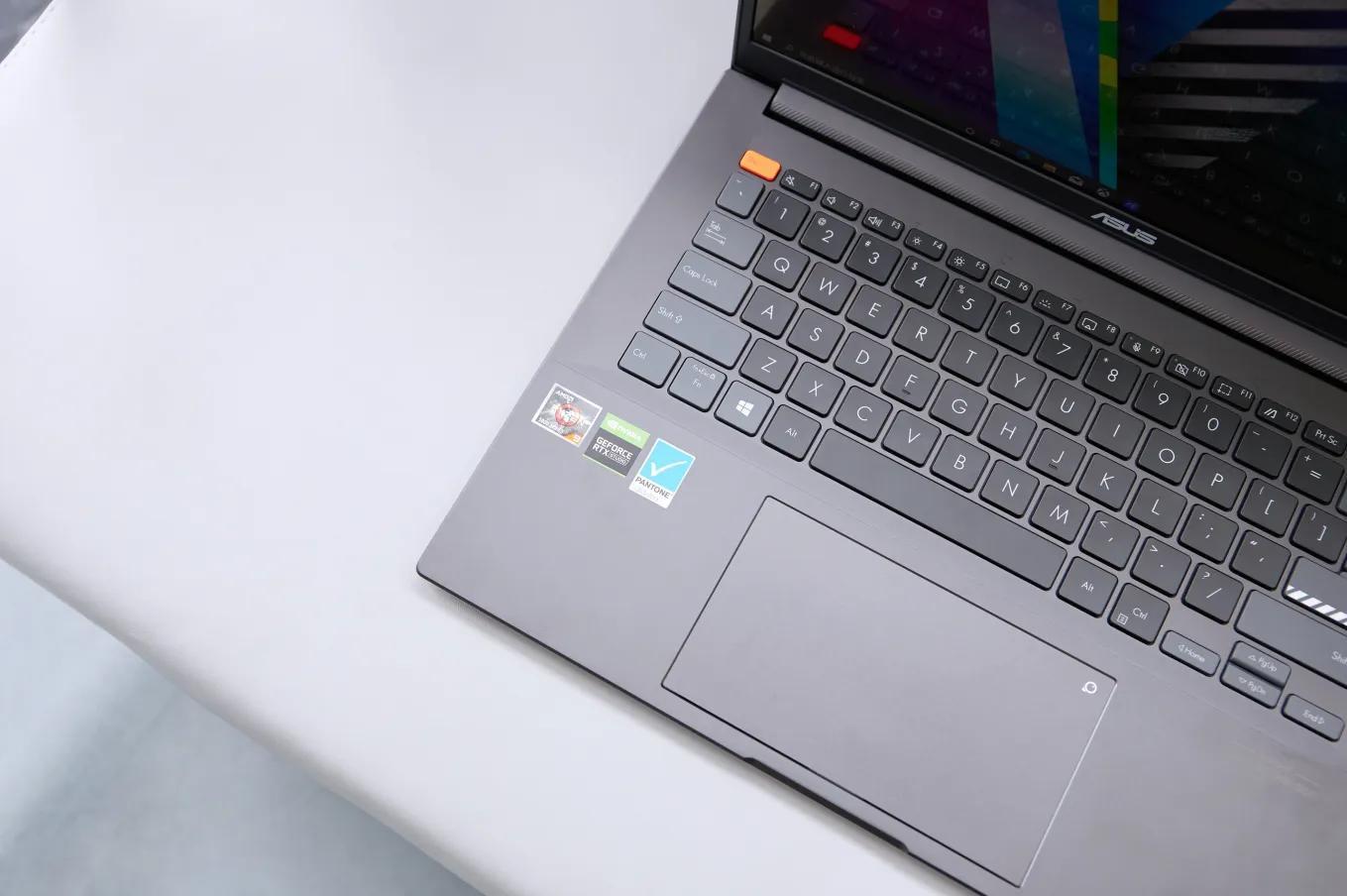 华硕灵耀pro14对比联想yoga14s,华硕灵耀14s和无畏pro14哪个好