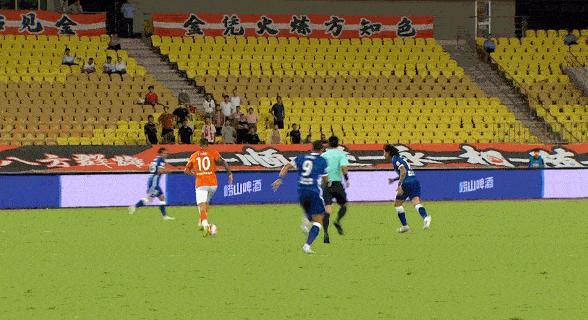 中超名场面搞笑,中超奇景经典片段