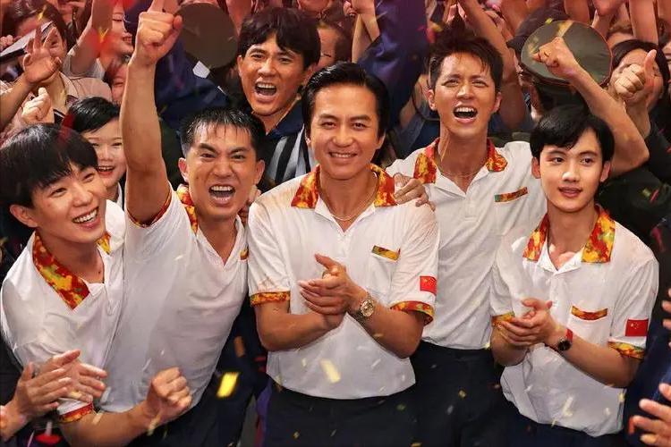 打破12项纪录，排片却在下降，观众：别让中国电影，再留下遗憾了