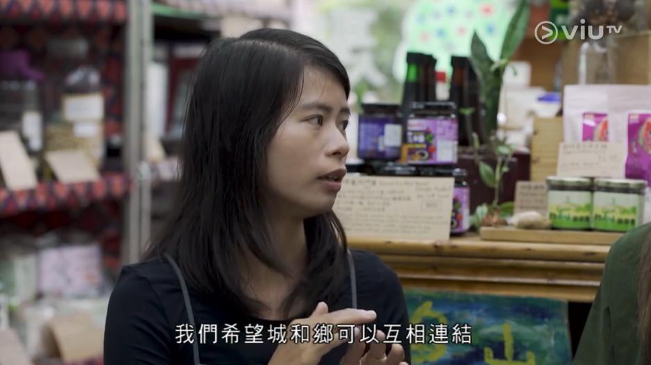 这对香港情侣过“穷酸”生活上瘾！废品做家具，引来144万人围观