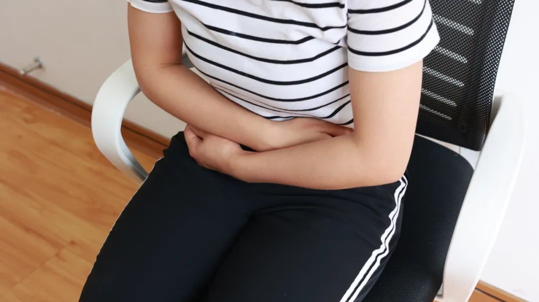 外阴白色病变痒怎么办啊,属于癌前病变的外阴白色病变