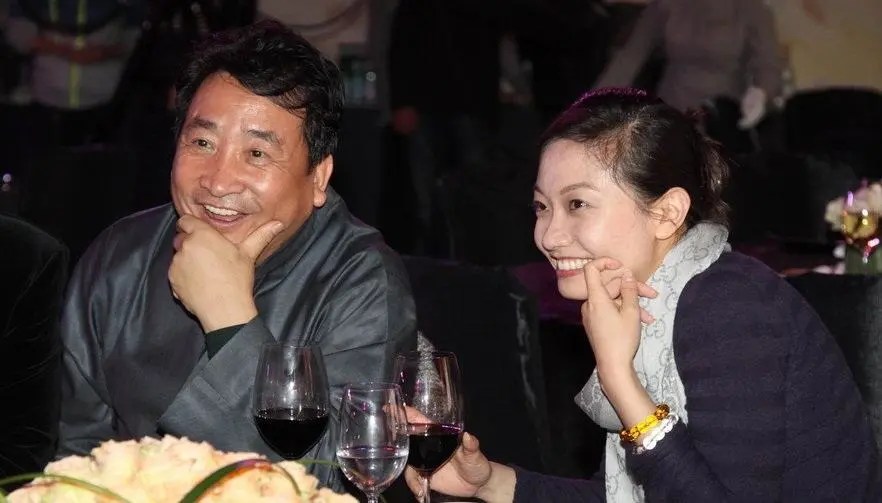 姜昆情感专家相声,姜昆给自己的定位