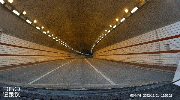 谁推荐下行车记录仪,真正的4k行车记录仪有哪些