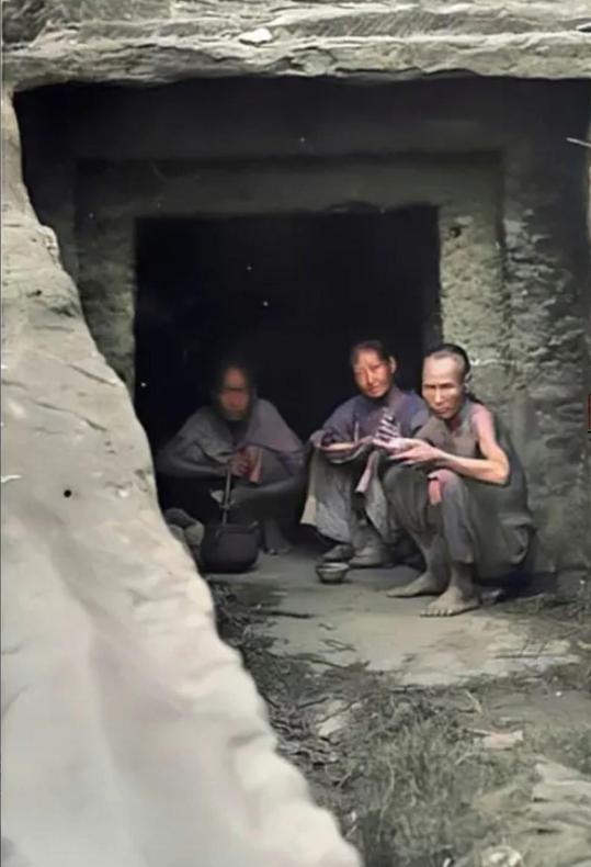 清代酷刑老照片,清末社会老照片酷刑